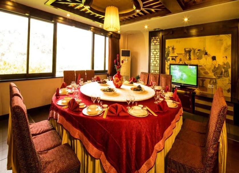 Dining room Photo