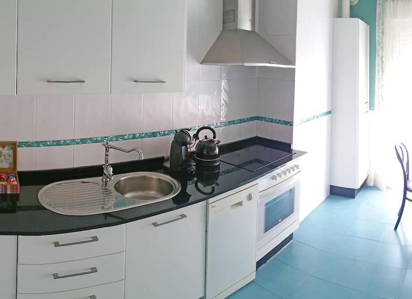 Kitchen Photo