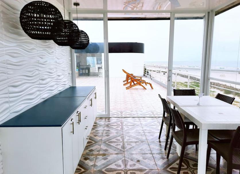 Dining room Photo