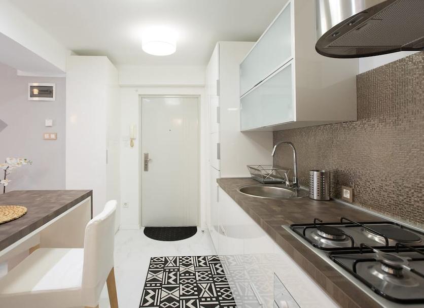 Kitchen Photo