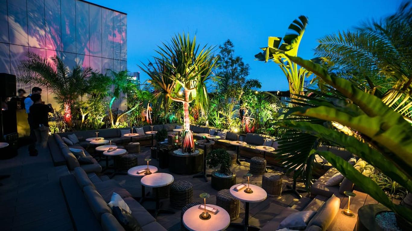 The Aoyama Grand Hotel