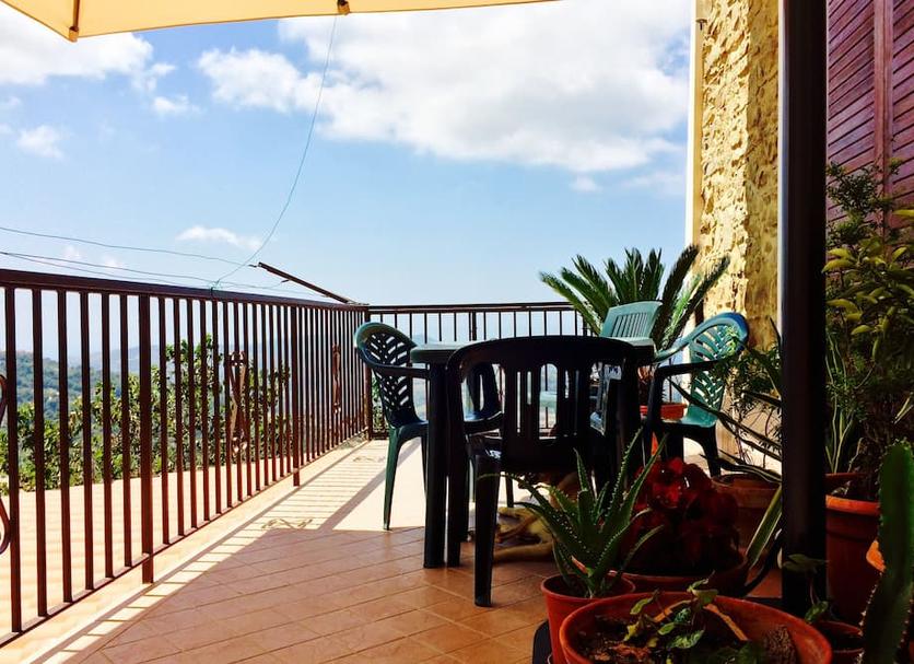 Balcony Photo
