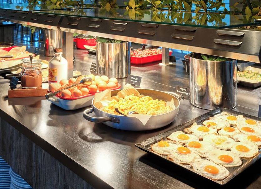 Buffet Photo