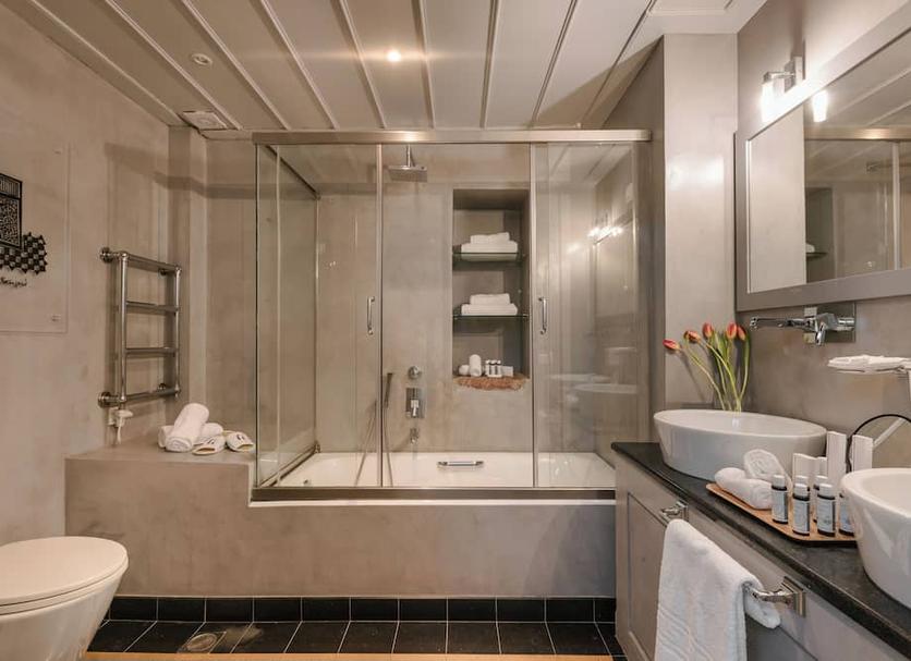 Bathroom Photo