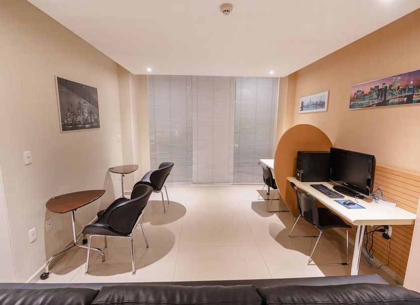 Business center Photo