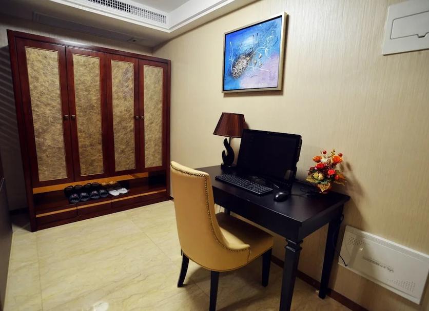 Business center Photo