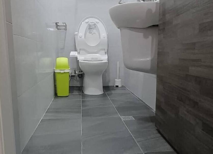 Bathroom Photo
