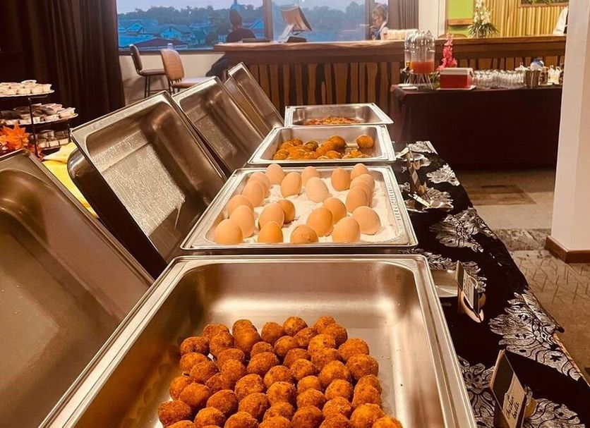 Buffet Photo