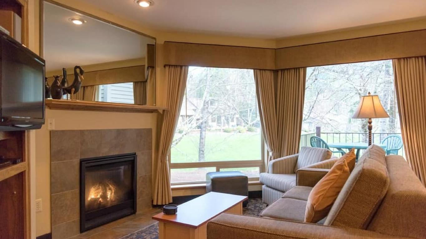 Whispering Woods Resort
