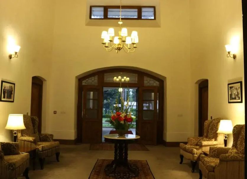 Lobby Photo
