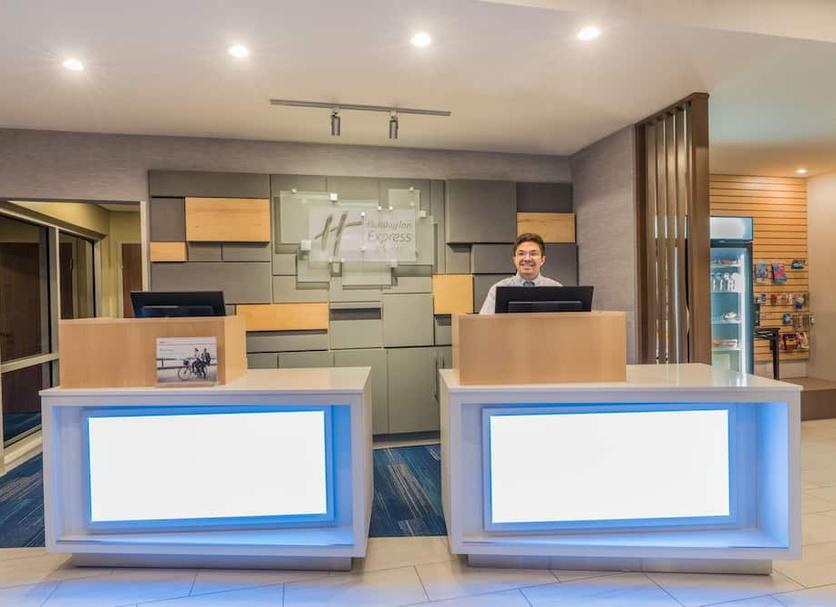 Front desk Photo
