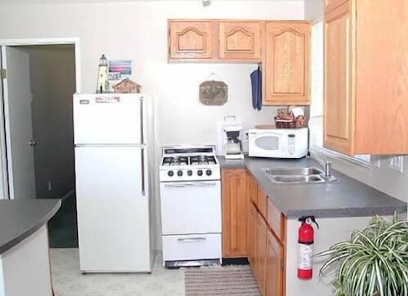Kitchen Photo