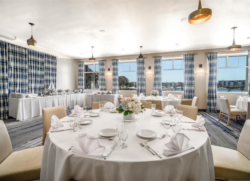 Banquet hall Photo