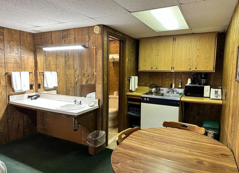 Kitchen Photo