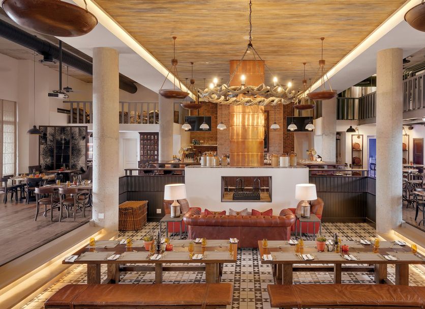 Restaurant Photo