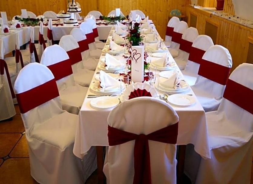 Banquet hall Photo