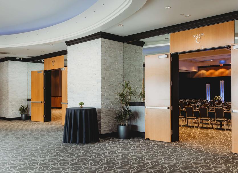 Banquet hall Photo