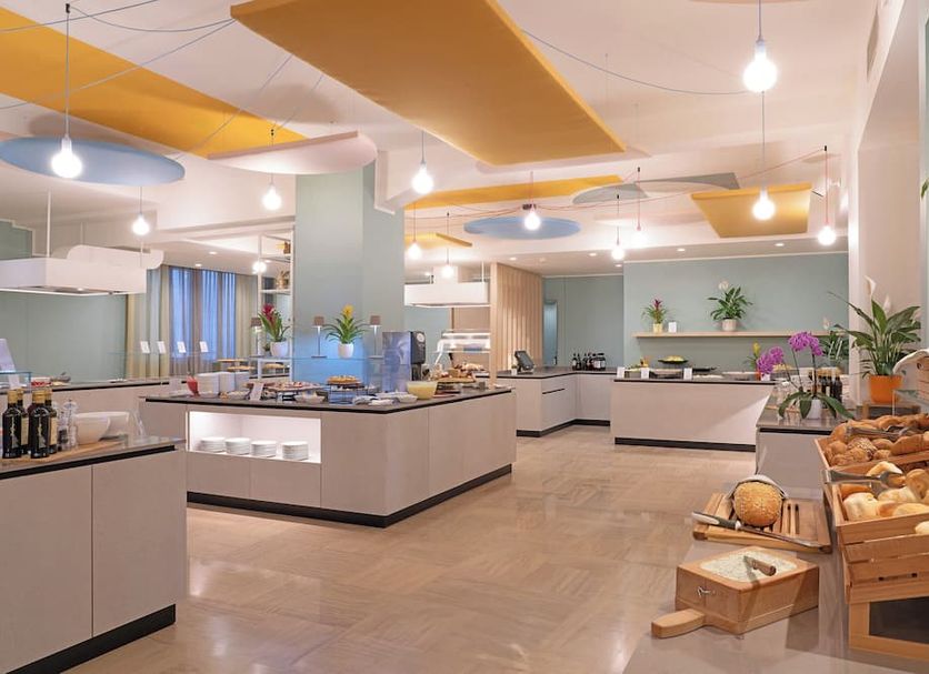 Buffet Photo
