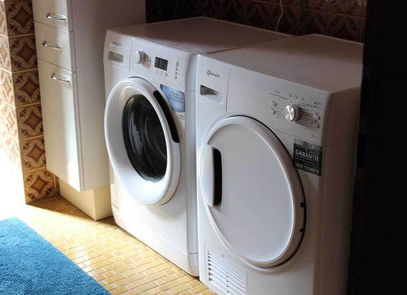 Laundry facility Photo