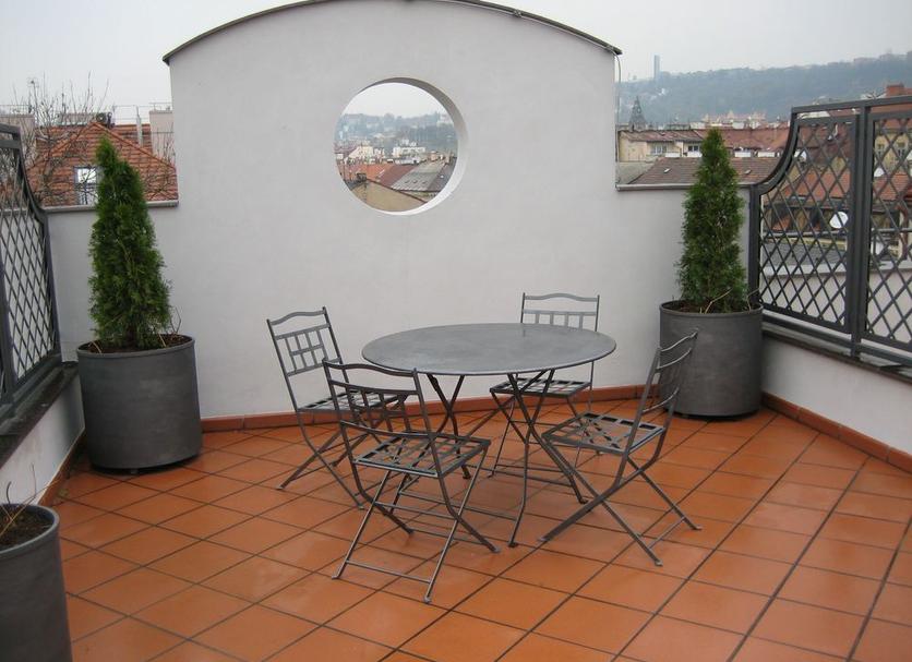 Balcony Photo