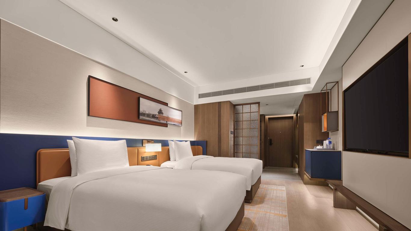 DoubleTree by Hilton Beijing East Third Ring Road