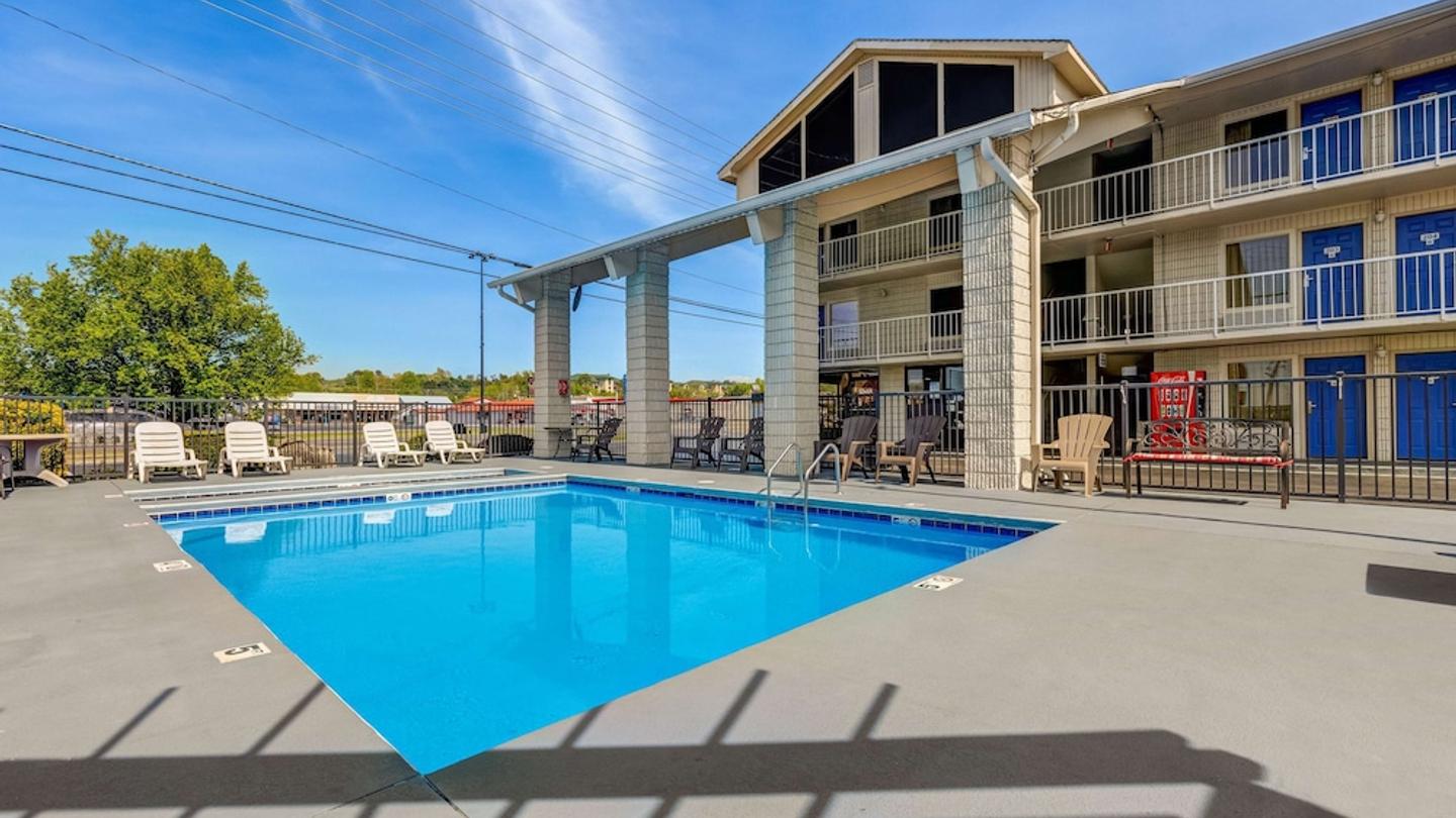 Briarstone Inn from $60. Pigeon Forge Hotel Deals & Reviews - KAYAK