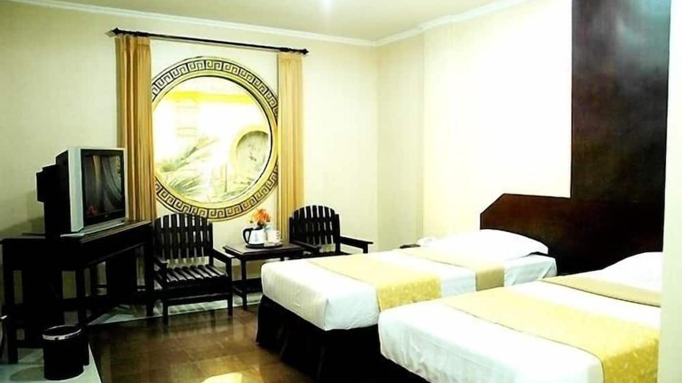 Veni Vidi Vici (V3 Hotel)