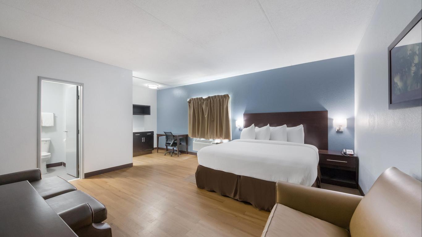Hometowne Studios By Red Roof San Antonio - Seaworld/Northwest