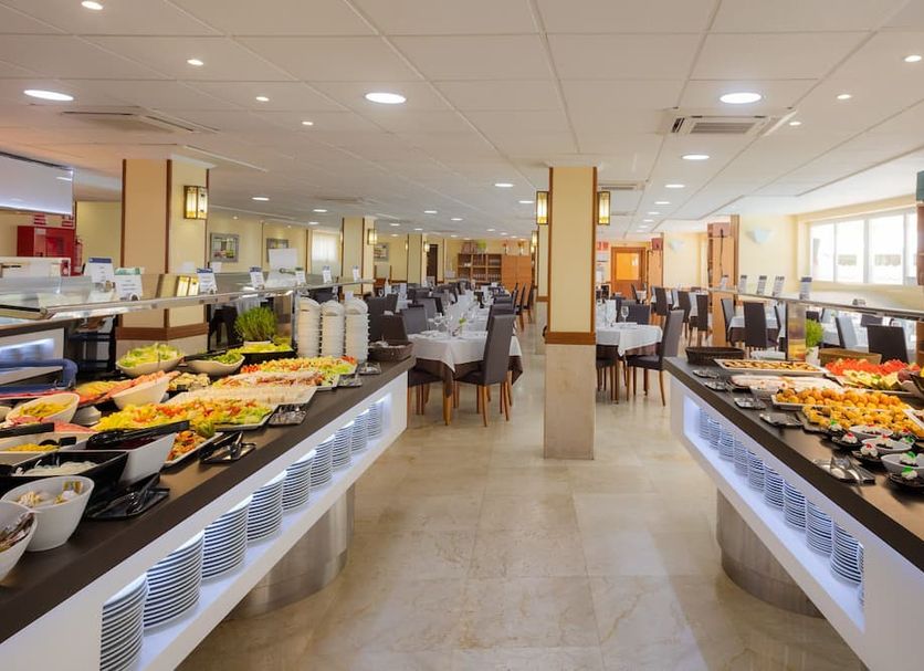 Buffet Photo