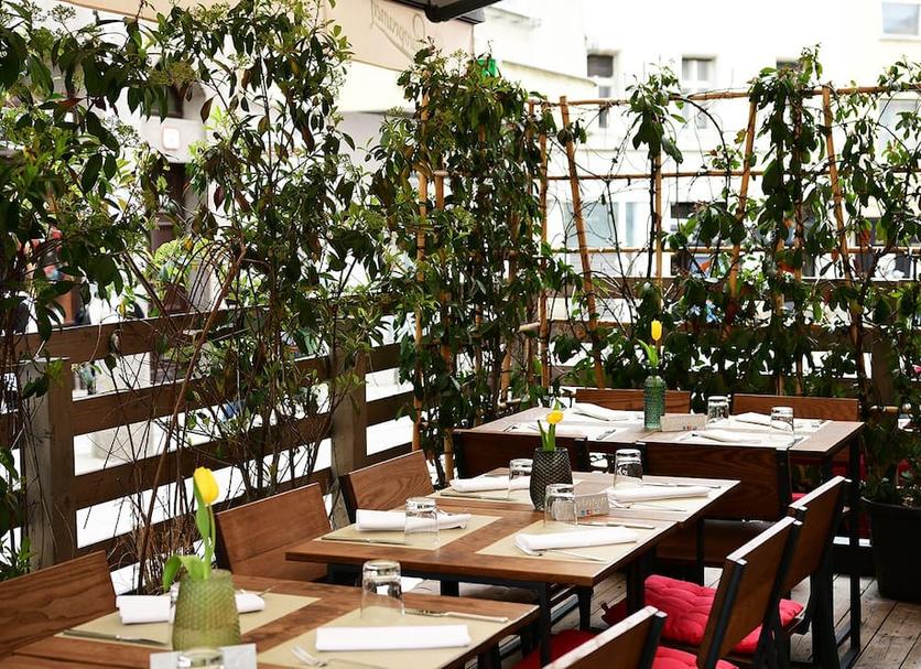 Restaurant Photo