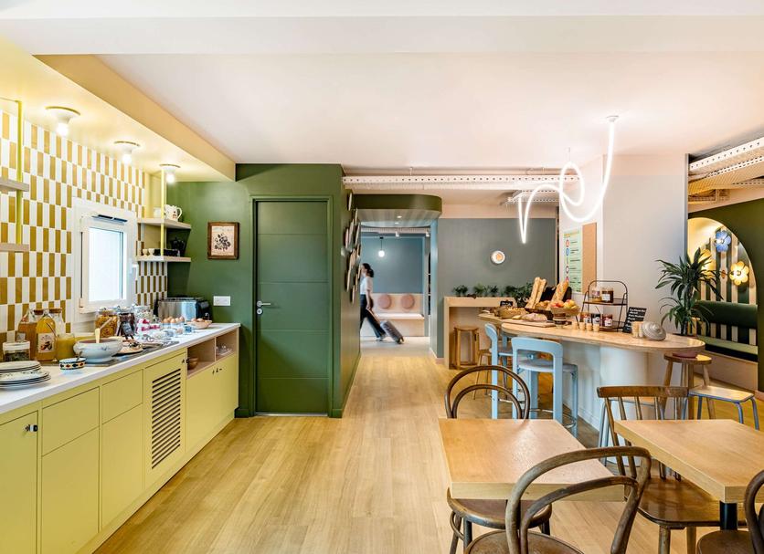 Dining room Photo