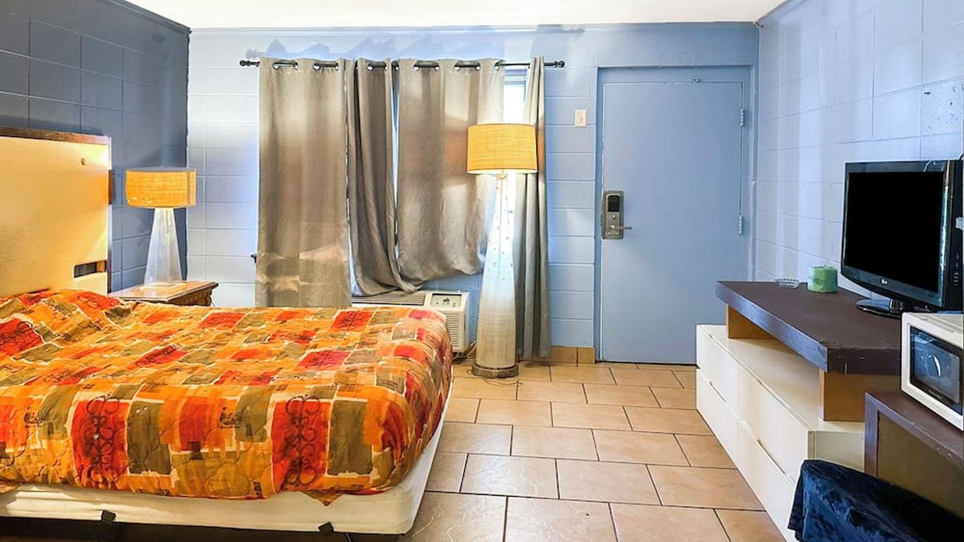 Luxury Inn By OYO Albany