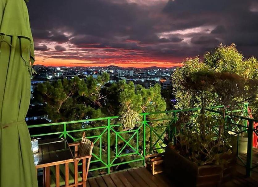 Balcony Photo