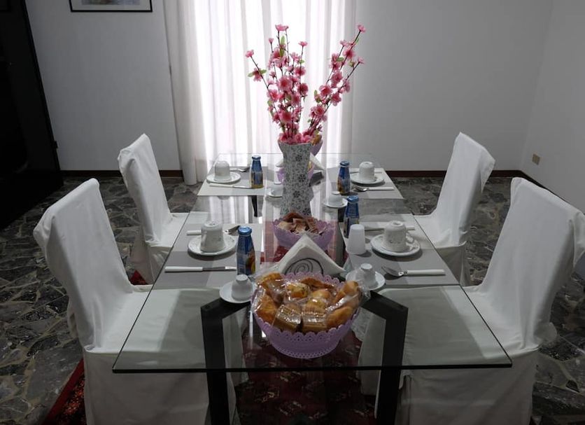 Dining room Photo