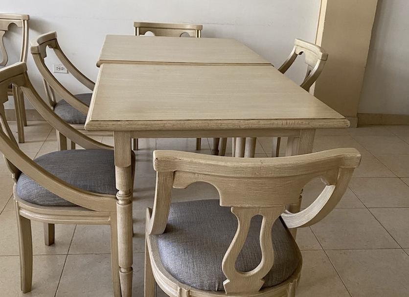 Dining room Photo