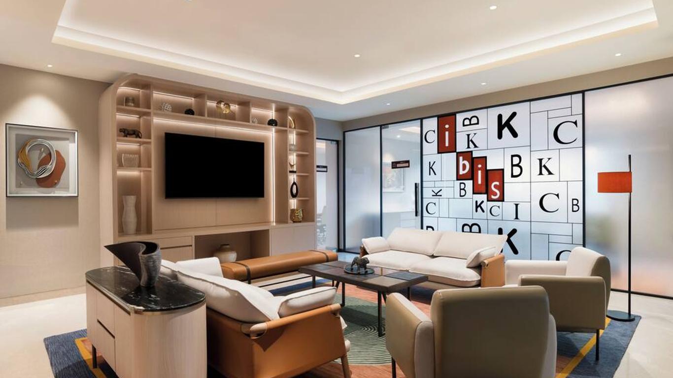 Ibis Mumbai Bkc