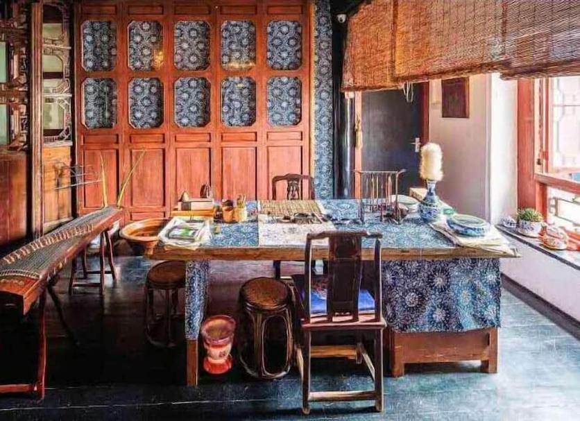 Dining room Photo