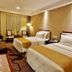 Chongqing Minshan Yuanlin Grand Hotel Longhu Tianjie Daping Metro Station twin room in Chongqing