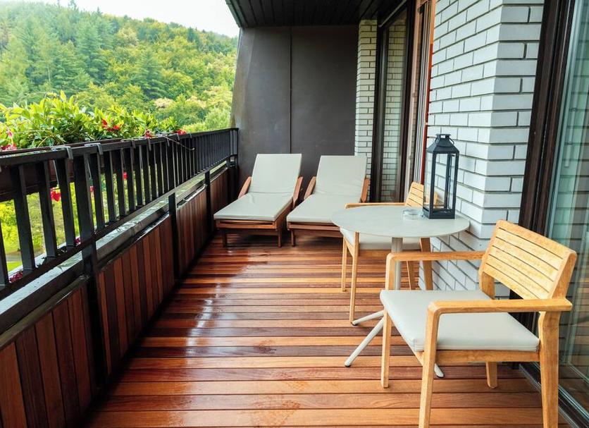 Balcony Photo