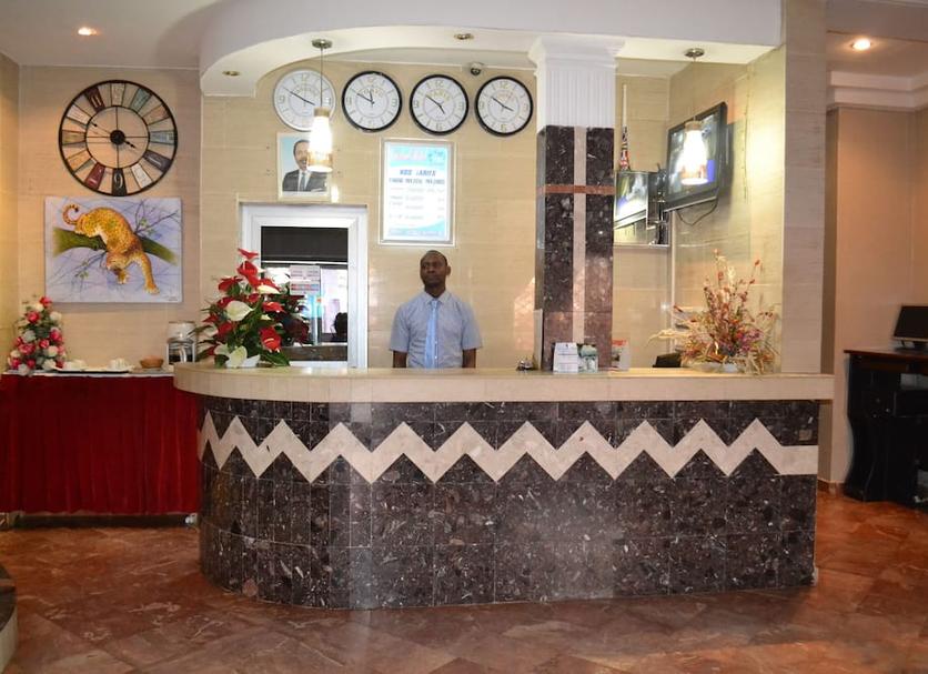 Front desk Photo