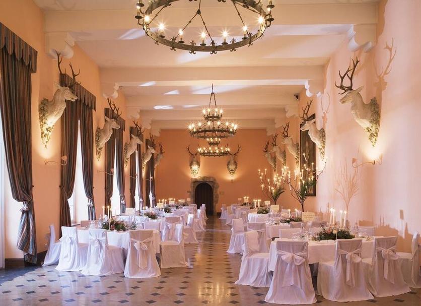 Banquet hall Photo