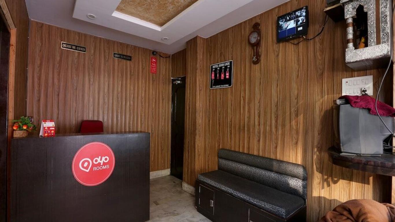 OYO 3372 Hotel Good Luck