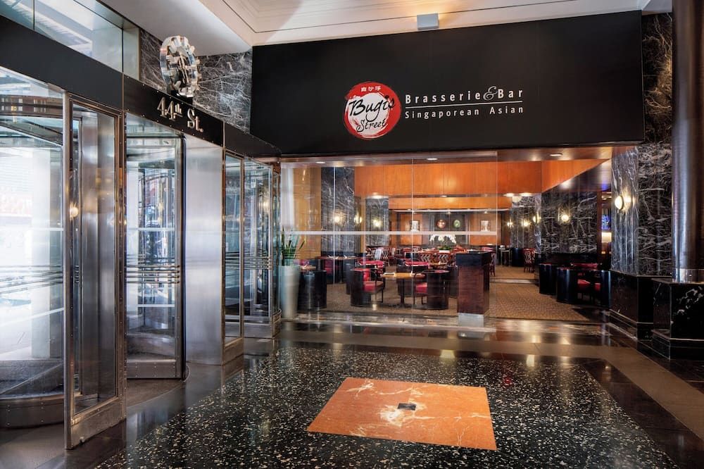 ベルナール・ビュッフェ「NEW YORK-Downtown Broadway」 ベルナール・ビュッフェ「NEW YORK-Downtown Broadway」 ベルナール