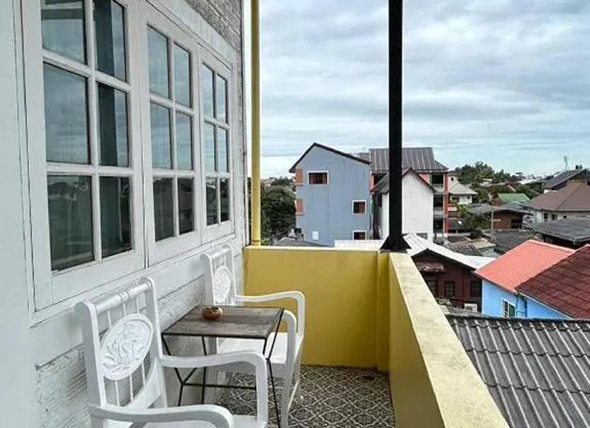 Balcony Photo