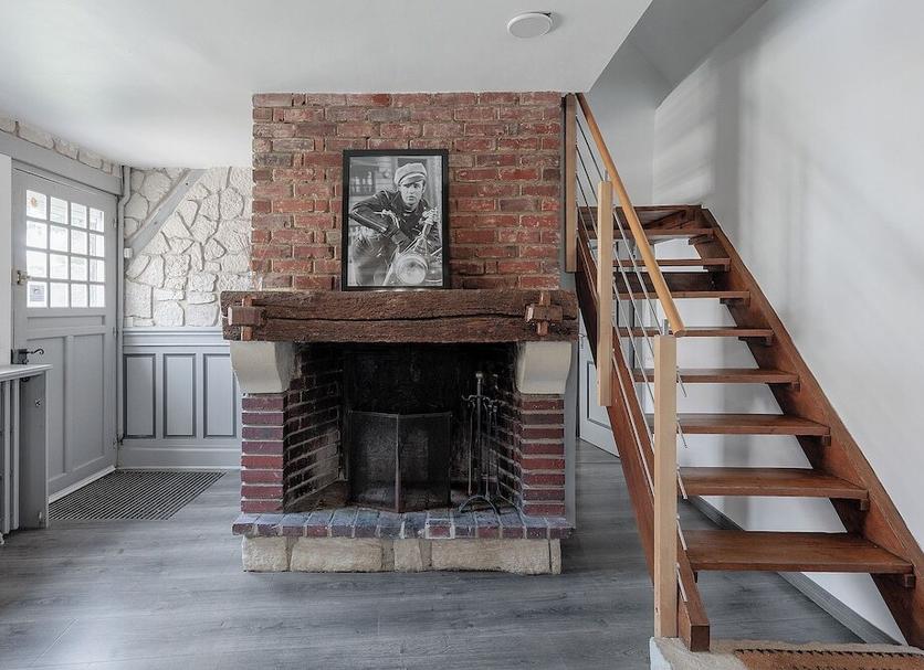 Stairs Photo