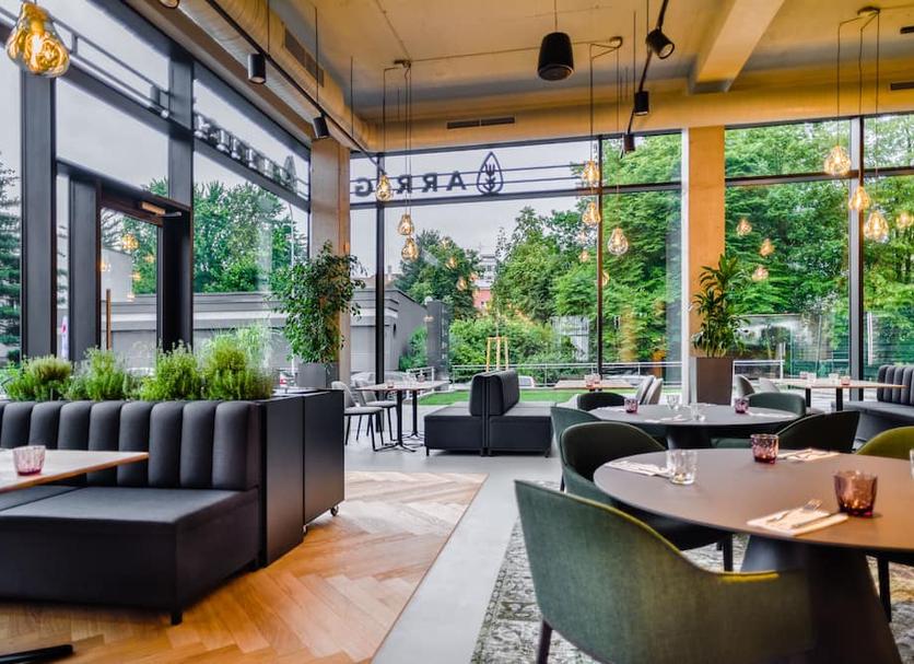 Restaurant Photo