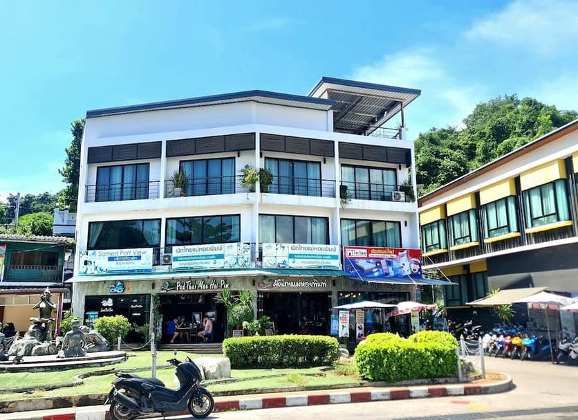 Building Photo
