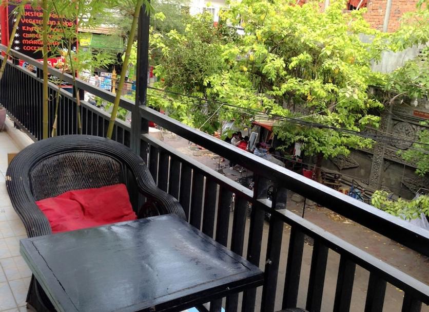 Balcony Photo
