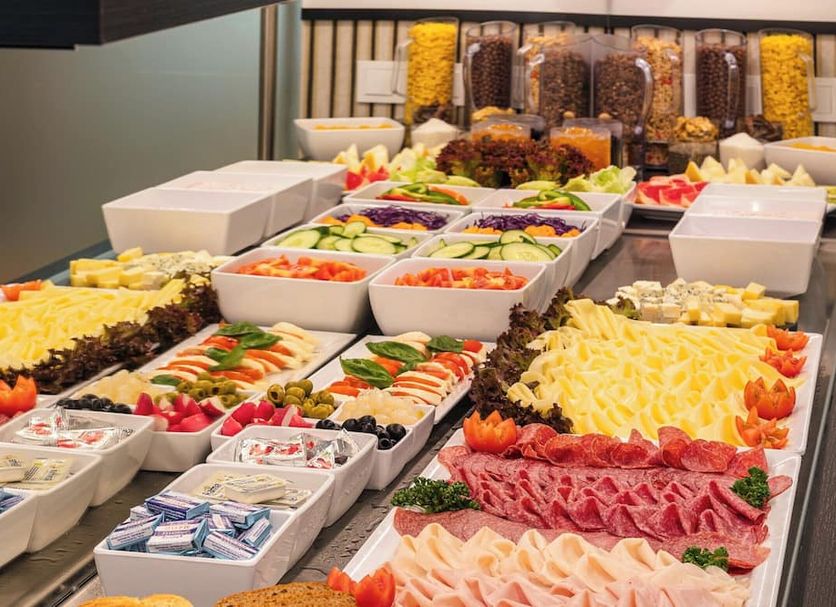 Buffet Photo