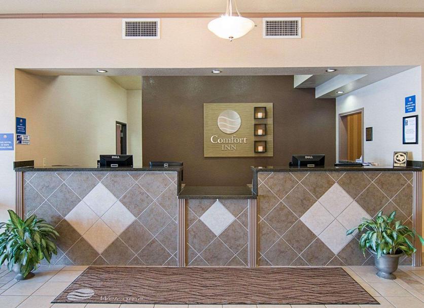 Front desk Photo